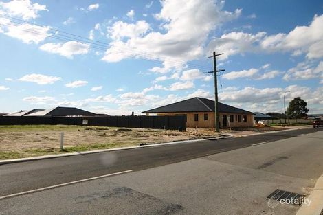Property photo of 325 Westfield Road Seville Grove WA 6112