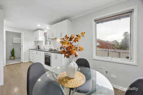 Property photo of 32 Helsinki Road Hackham West SA 5163