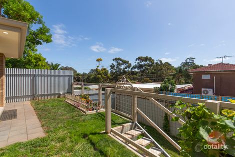 Property photo of 11 Alexander Crescent Hackham SA 5163