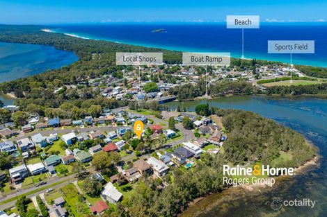 15 Diamond Head Dr, Budgewoi, NSW 2262