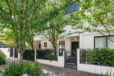 4 Banksia Way, Malvern, VIC 3144