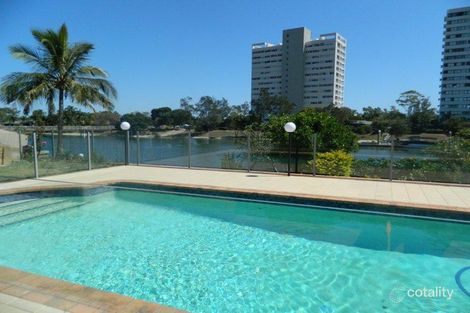 10 Sailaway St, Mermaid Waters, QLD 4218