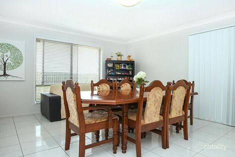 Property photo of 96 Hogg Street Wilsonton Heights QLD 4350