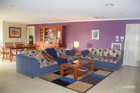 Property photo of 167 Waterfall Drive Jerrabomberra NSW 2619