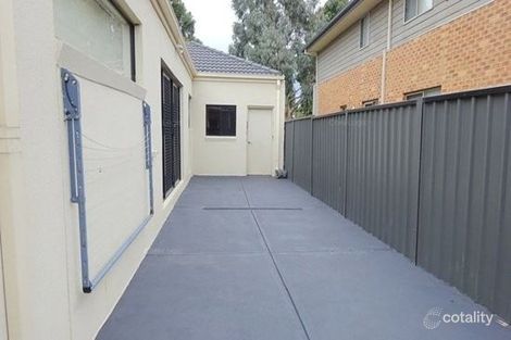 Property photo of 17 Northumberland Circuit Craigieburn VIC 3064