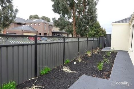 Property photo of 17 Northumberland Circuit Craigieburn VIC 3064