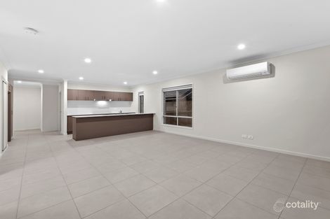 Property photo of 35 Mount Mitchell Street Park Ridge QLD 4125