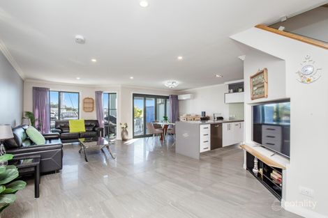 Property photo of John Lund Drive Hope Island QLD 4212