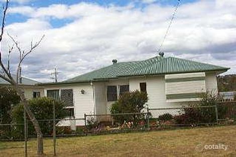 Property photo of 8 Macarthur Street South Toowoomba QLD 4350