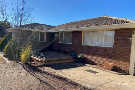 Property photo of 37 Eggleston Crescent Chifley ACT 2606