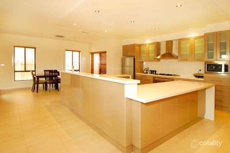 Property photo of 78 Lakeside Drive Roxburgh Park VIC 3064