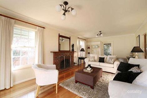 Property photo of 509 Centre Road Bentleigh VIC 3204