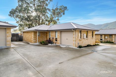 2/122a Main St, Huonville, TAS 7109