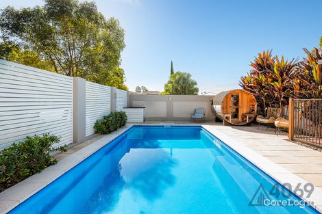 Property photo of 72 Salubris Place Moggill QLD 4070