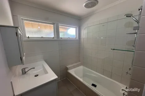 Property photo of 29 Coase Street West Gladstone QLD 4680