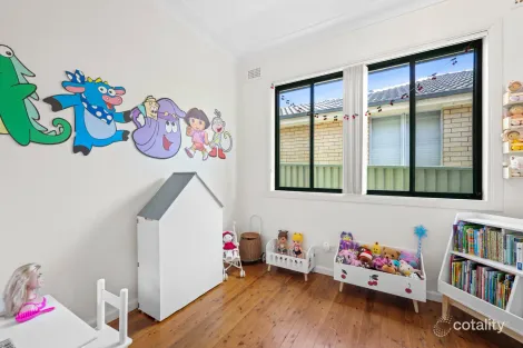 Property photo of 8 Elliott Street Kingswood NSW 2747