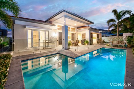 Property photo of 31 Serenity Boulevard Helensvale QLD 4212
