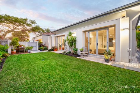 Property photo of 31 Serenity Boulevard Helensvale QLD 4212