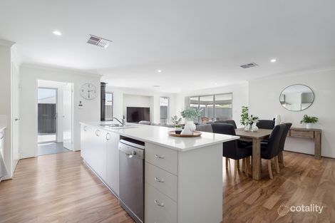 Property photo of 16 Pebley Way Aveley WA 6069