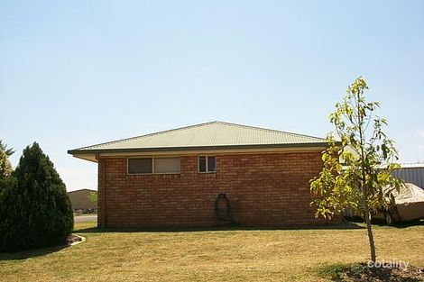 25 Glen Avon Ct, Glenvale, QLD 4350