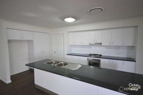 Property photo of 3 Durum Circuit Dubbo NSW 2830