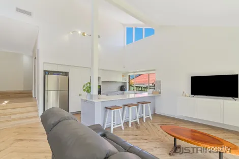 Property photo of 4 Cherry Court Banora Point NSW 2486