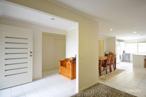 Property photo of 116 Heeb Street Benowa QLD 4217