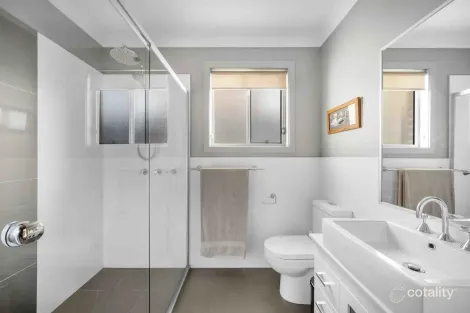 Property photo of 43 Seymour Drive Flinders NSW 2529