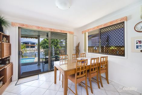 Property photo of 8 Cedar Place Broadbeach Waters QLD 4218