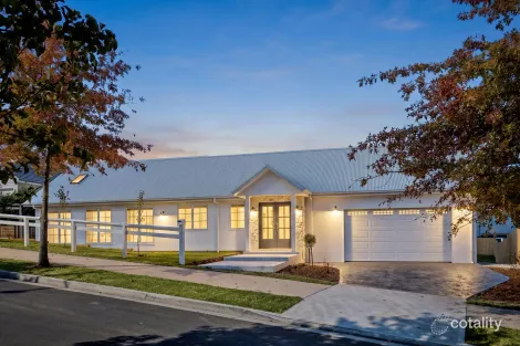 Property photo of 4 Ayrshire Parade Bowral NSW 2576