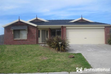 9 Torre Rd, Pakenham, VIC 3810