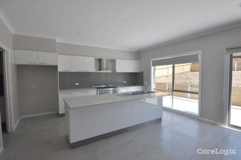 Property photo of 33 Cromie Drive Warragul VIC 3820