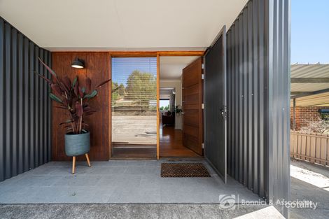Property photo of 21 Hodge Street Beechworth VIC 3747