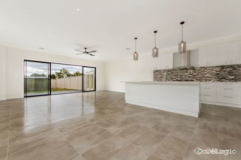 Property photo of 30A Pindari Avenue Taylors Lakes VIC 3038