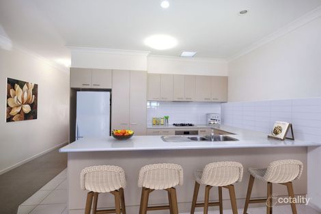 Property photo of 18 Elmwood Circuit Wodonga VIC 3690