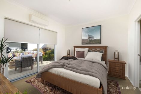 Property photo of 18 Elmwood Circuit Wodonga VIC 3690