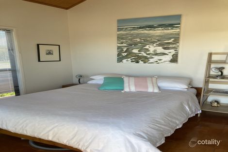 Property photo of 27 Mackerel Street Woodgate QLD 4660