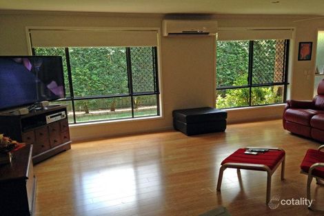 Property photo of 2 Lytham Court Highland Park QLD 4211
