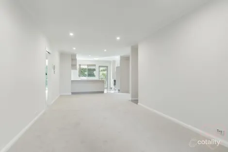 Property photo of 1/10 Coolac Place Braddon ACT 2612