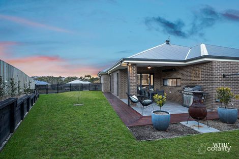 Property photo of 8 Darraby Drive Moss Vale NSW 2577