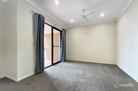 Property photo of 11/10-12 Darrambal Street Surfers Paradise QLD 4217