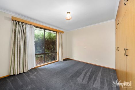 Property photo of 14 Croesus Court Lindisfarne TAS 7015
