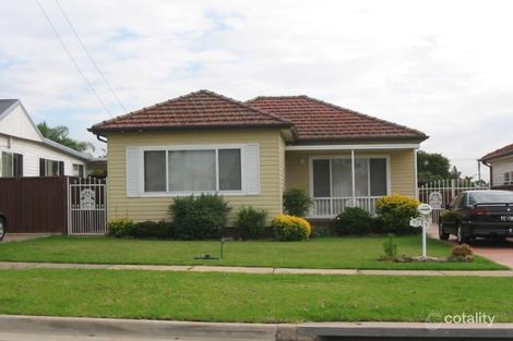 23 Banksia St, South Granville, NSW 2142