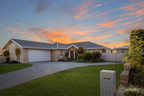 21 Edinburgh Dr, Taree, NSW 2430