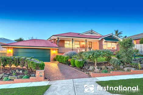 Property photo of 8 Edrington Park Drive Berwick VIC 3806