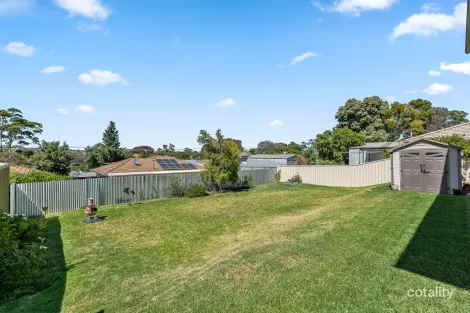 Property photo of 18 George Avenue Hackham SA 5163