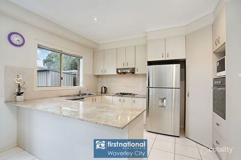 Property photo of 4/745 Waverley Road Glen Waverley VIC 3150