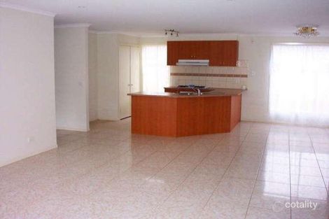 Property photo of 14 Woodside Way Roxburgh Park VIC 3064