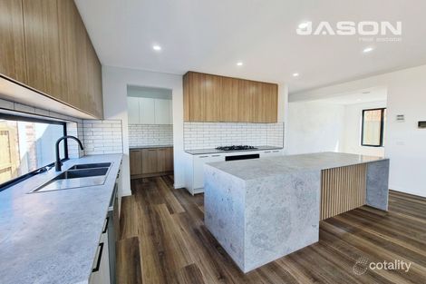Property photo of 28 Palmaston Drive Greenvale VIC 3059