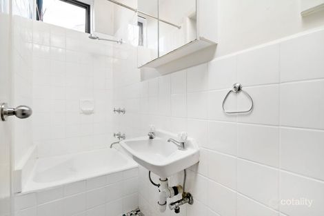 Property photo of 4/116 Inkerman Street St Kilda VIC 3182